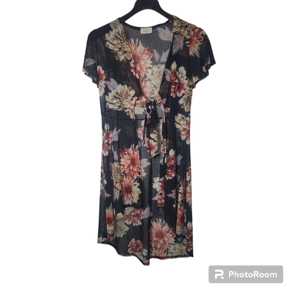 Anthropologie Other - Anthropologie Ember Long Sheer Floral Flutter Short Sleeve Cover Wrap Si…